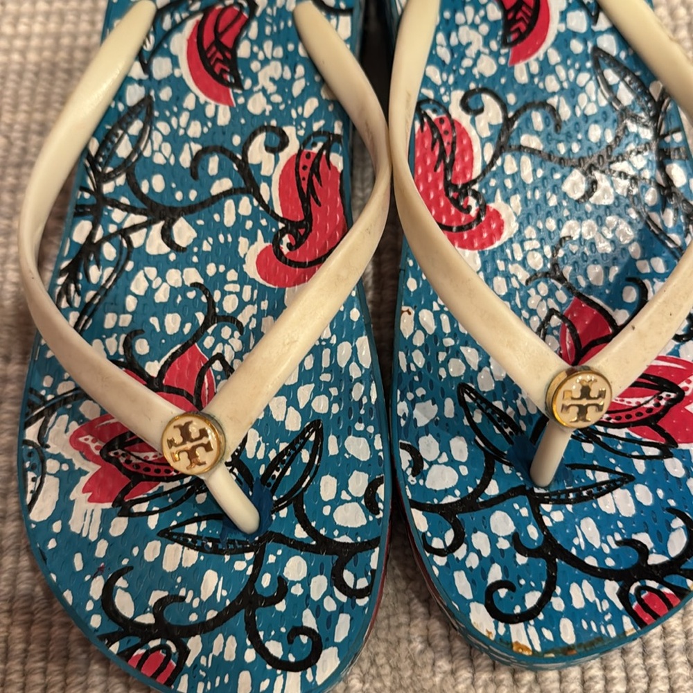 Tory Burch Red and Blue Floral Flip Flops - Picture 2 of 5